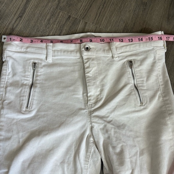 Banana Republic Ivory Corduroy Skinny Pants Mid Rise Women’s Sz 31 Zipper Ankle - Picture 3 of 8